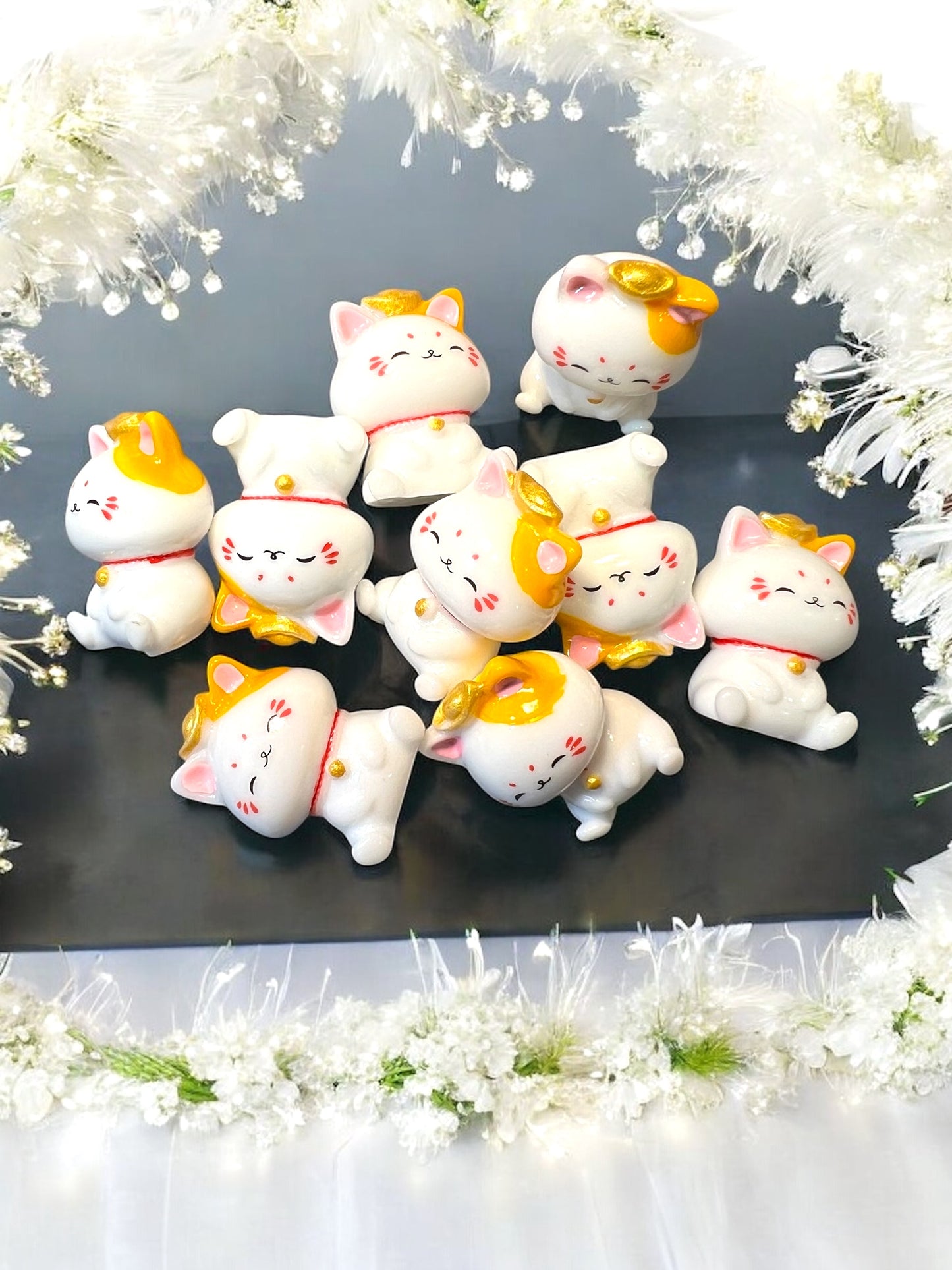 Lucky Money Cat Acrylic Figurine (1)