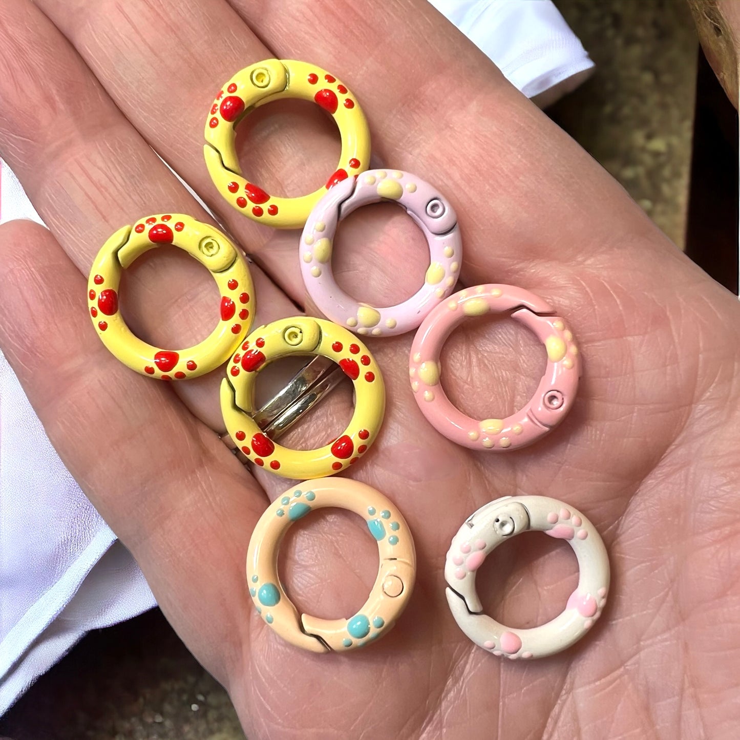 Pastel Keychain Findings for DIY| Hobbies| Beading| Collectible| DIY| Jewelry Making| Beads
