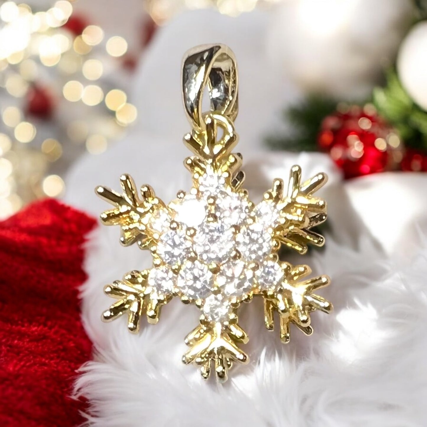 Snowflake Spinning Gold Zircon Pendant