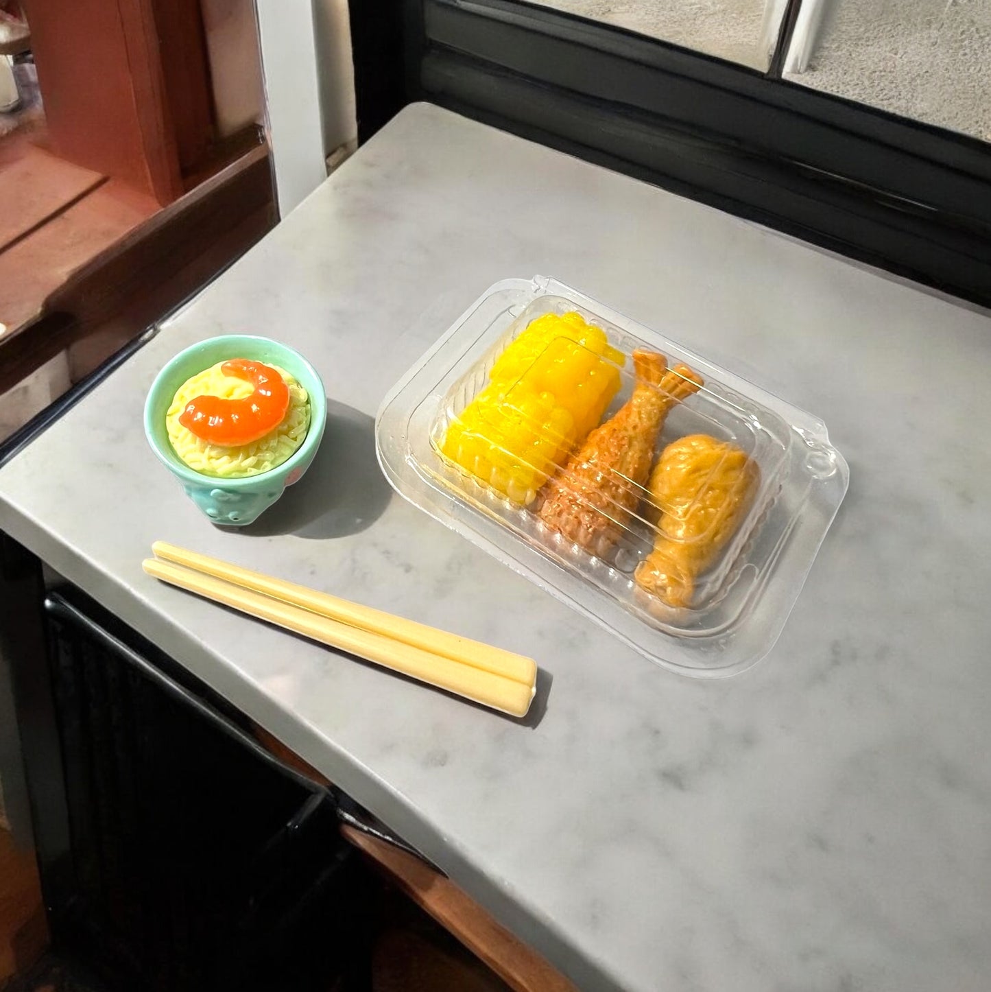 Miniature Corn and Fried Chicken Togo box key chain