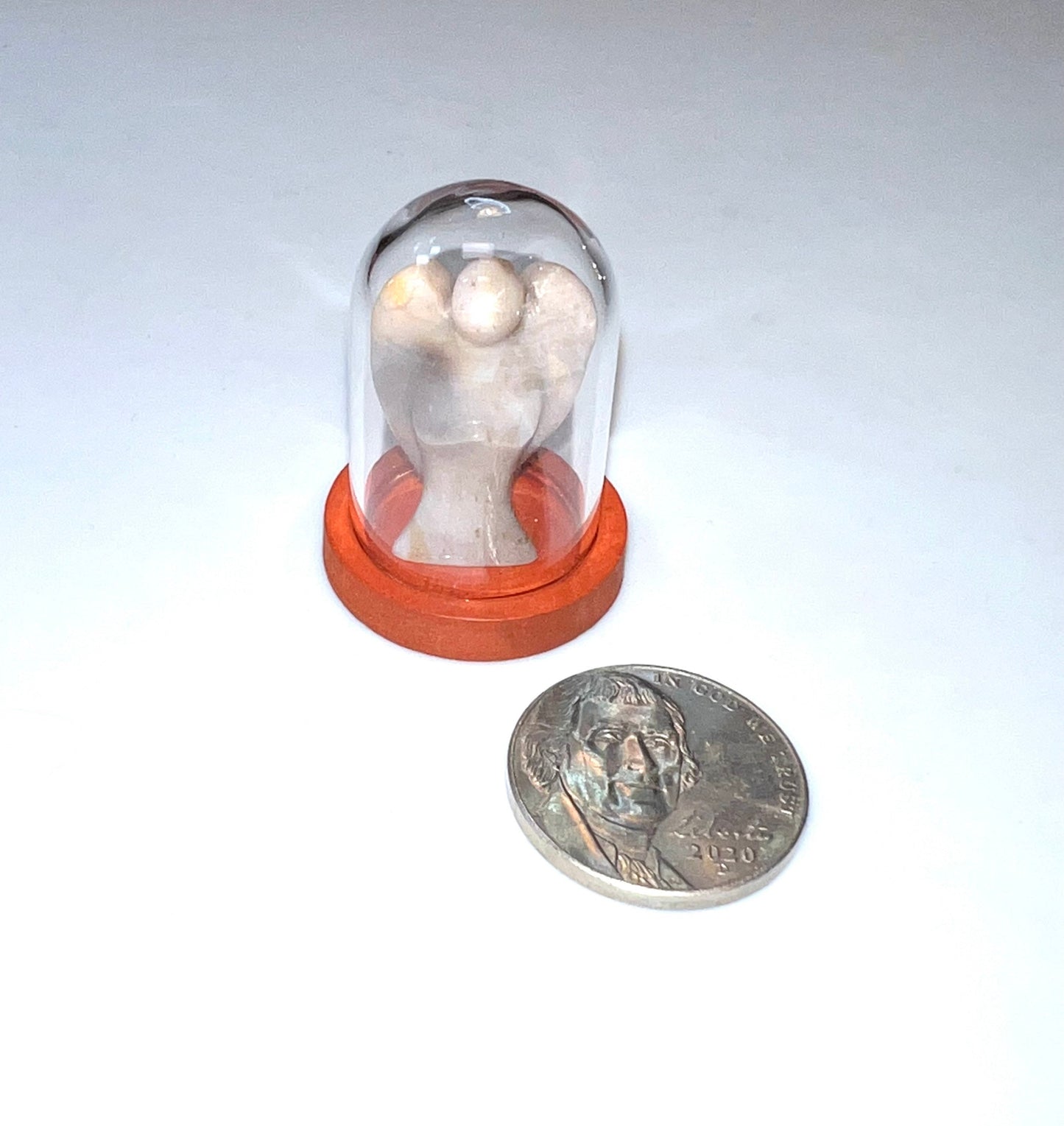 Tiny Display for your Miniature Crystal Carving