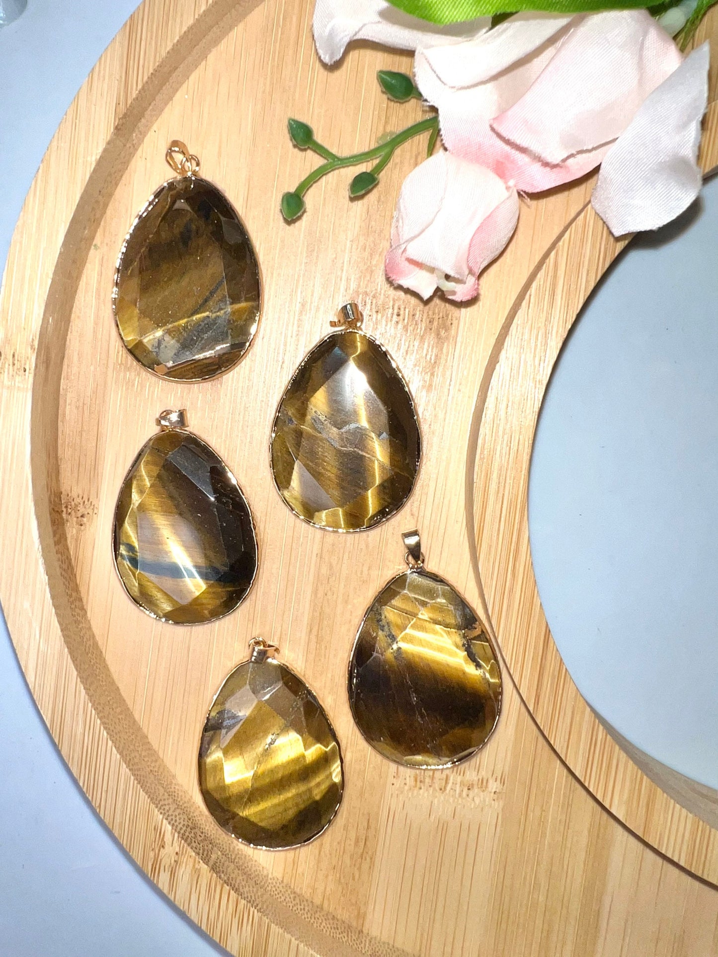 Tigers Eye Teardrop Pendant