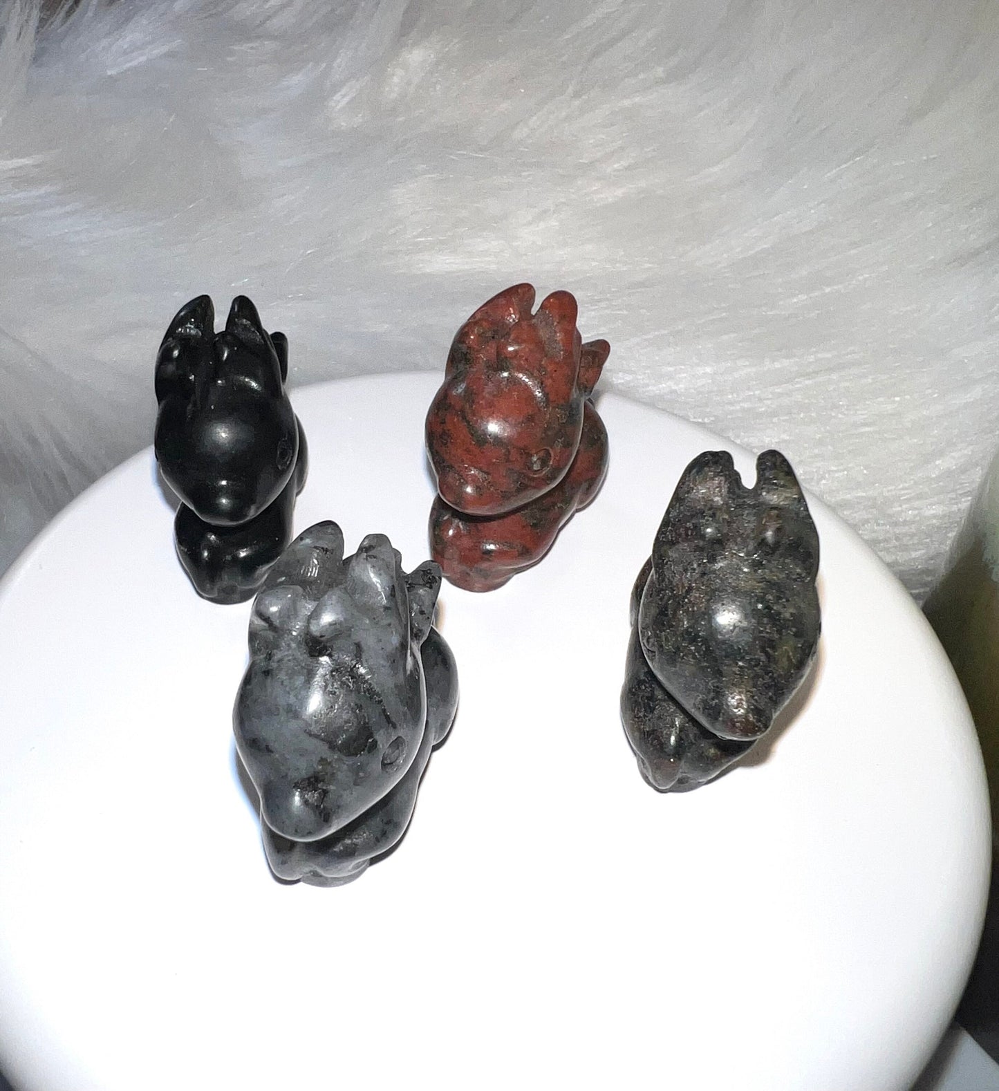 Deer sitting mini Carvings