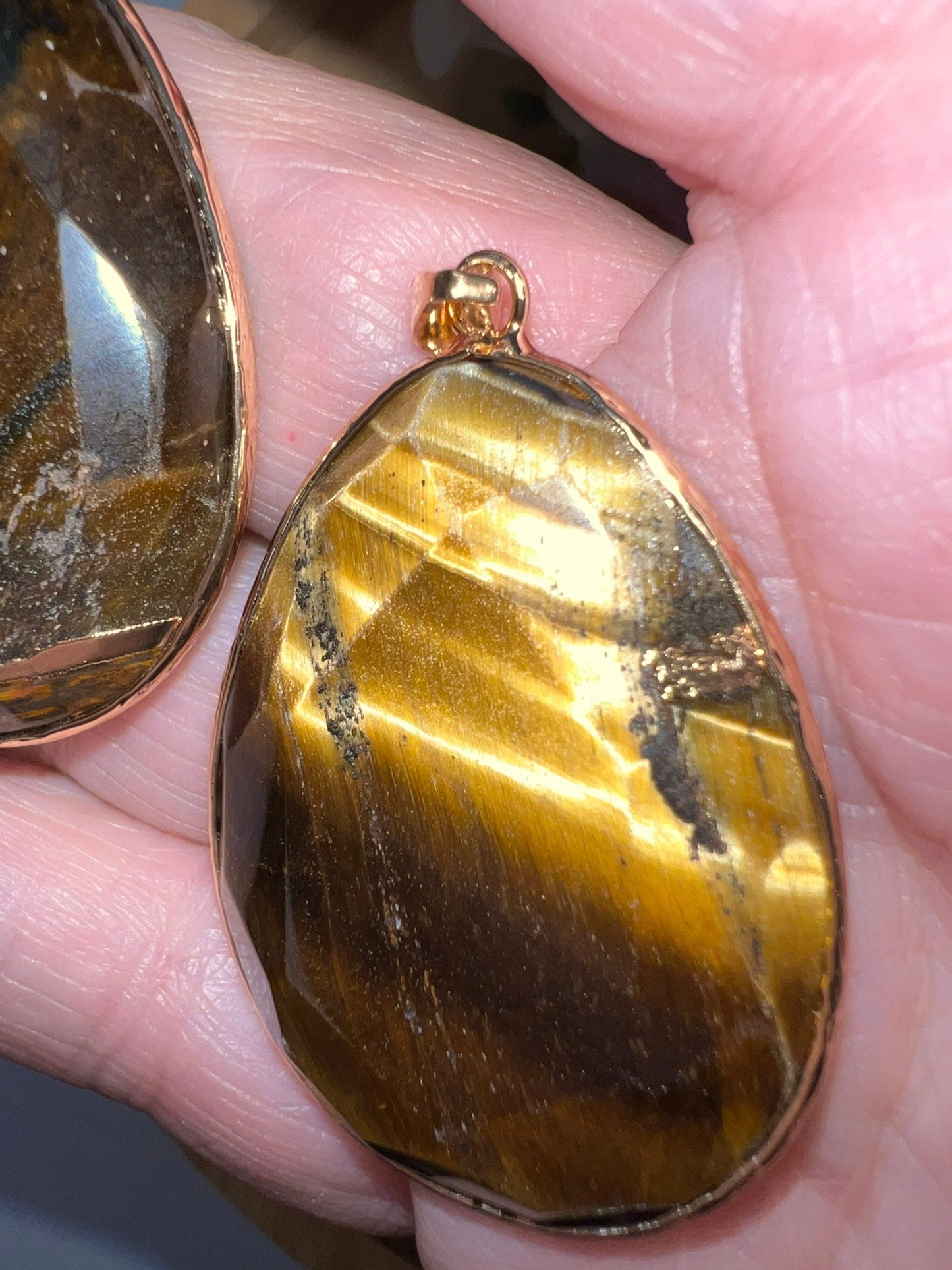 Tigers Eye Teardrop Pendant