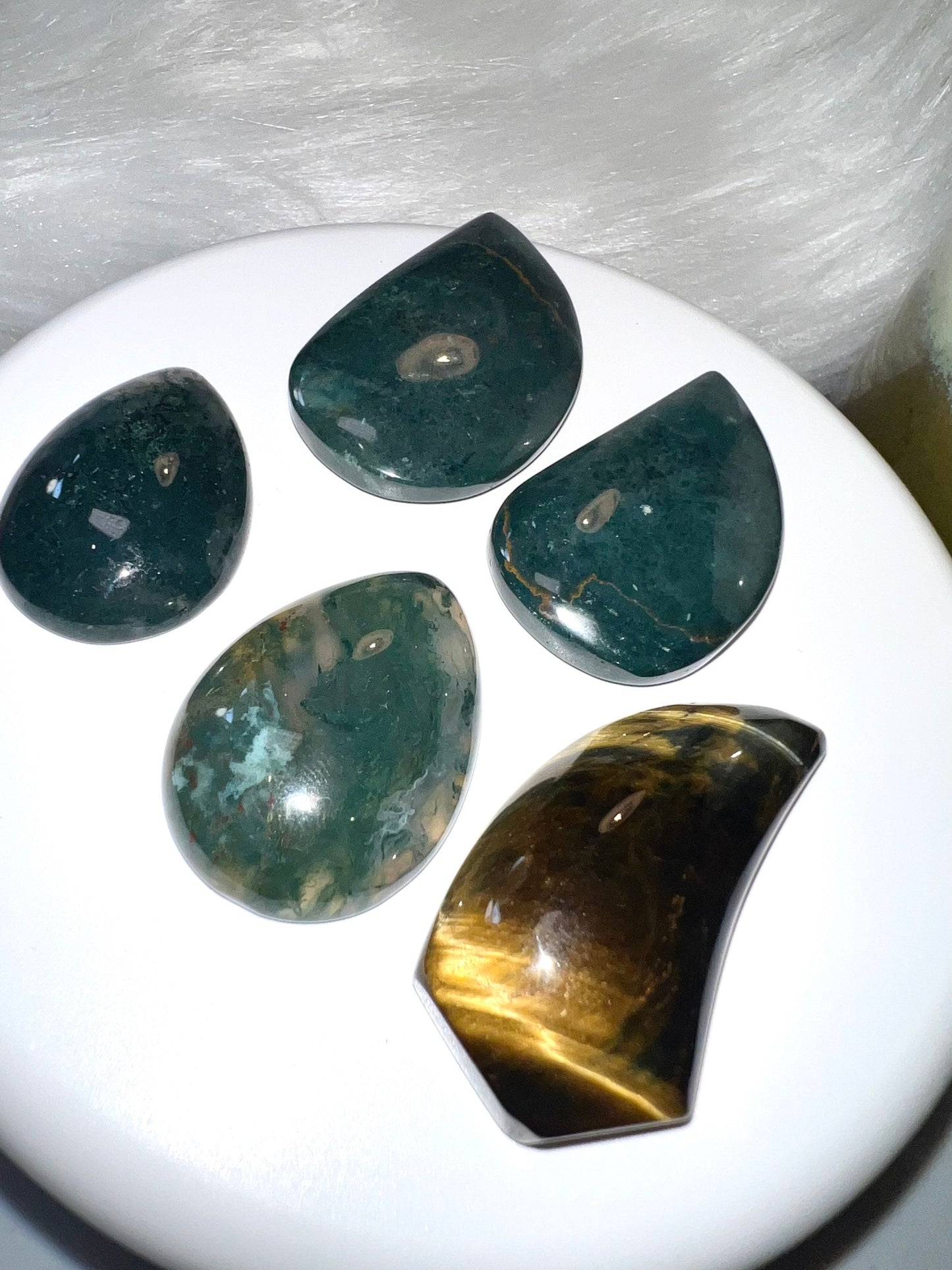 Teardrop Cabochons Carvings