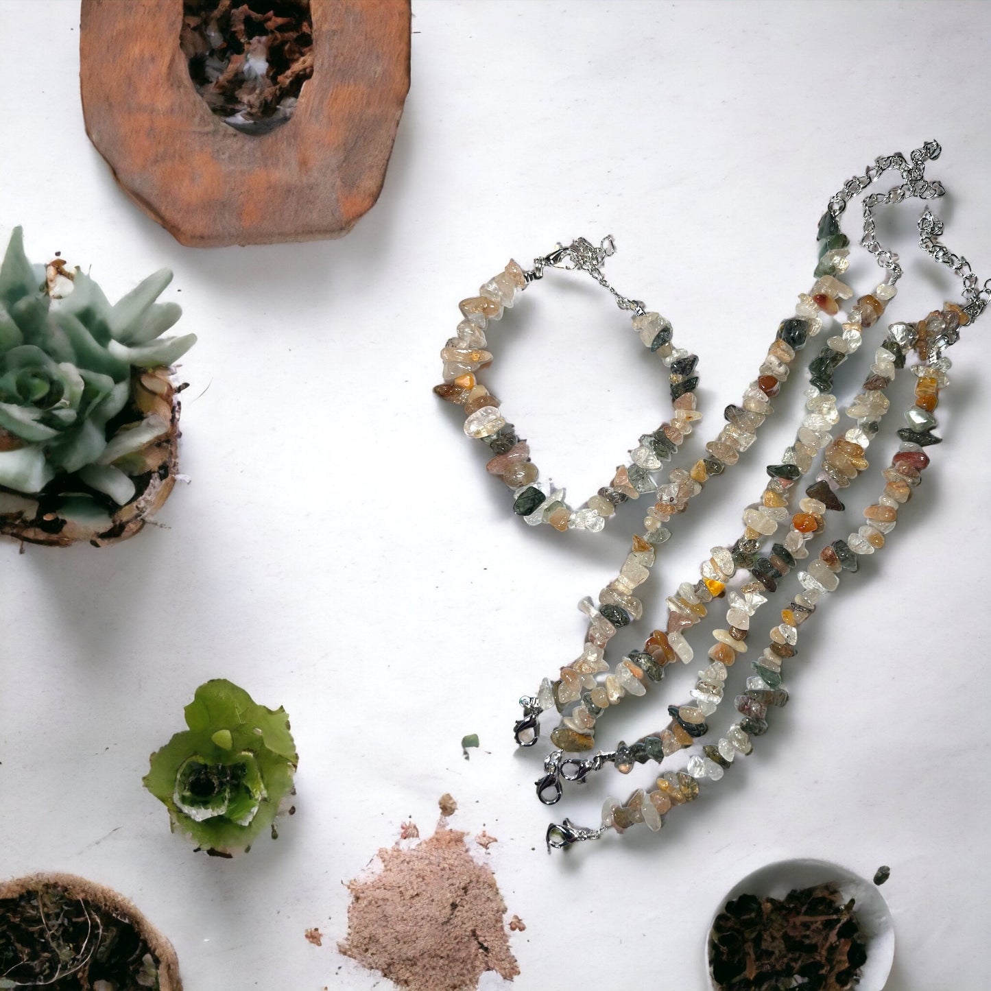 Garden Quartz Chips Bracelet